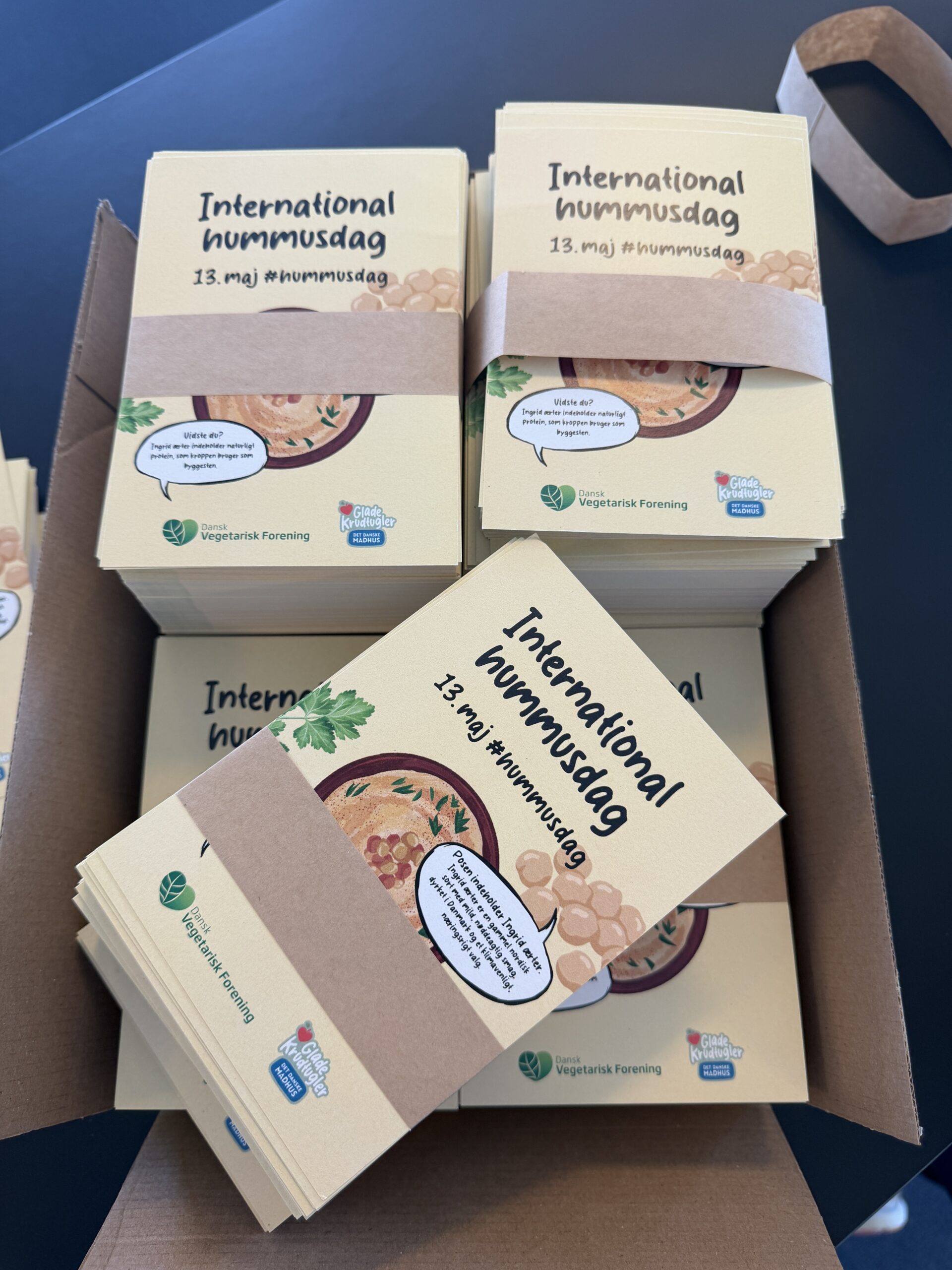 Postkortene er også ankommet!
